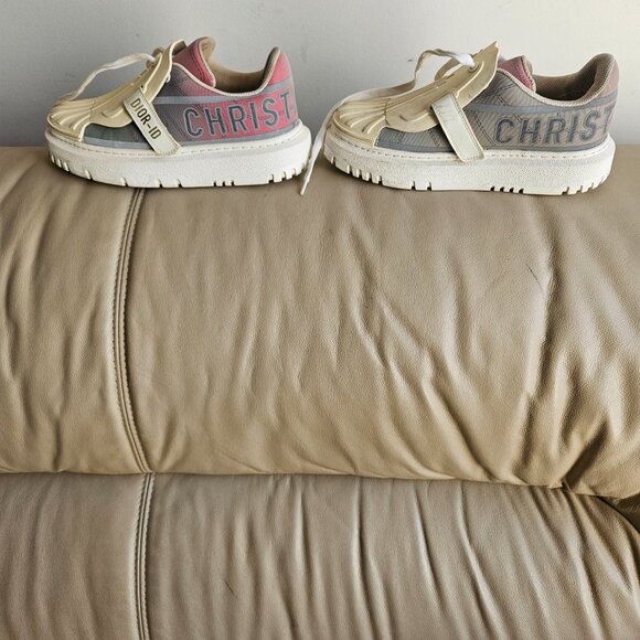 CHRISTIAN DIOR - ID PARIS WOMEN'S US SIZE 9 SNEAKERS MADE IN ITALY VERY GORGEOUS - Picture 3 of 12